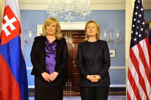 힐러리 클린턴과 회담 (2010년 11월 10일)