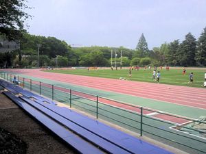 케야키 운동장 (400m 경기장) * 강당은 약 1200명을 수용할 수 있다