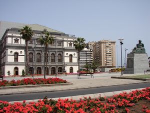 페레스 갈도스 극장