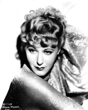 1939년 영화 버전에서 루이즈 역을 맡은 그레이스 무어