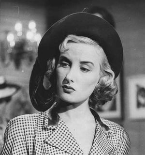 미르타 르그랑, 1949년