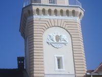 시청에 걸린 키킨다 시의 문장