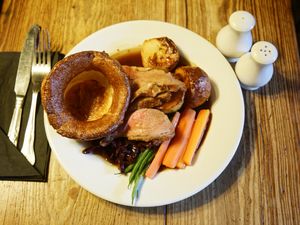 선데이 로스트 (Sunday Roast)