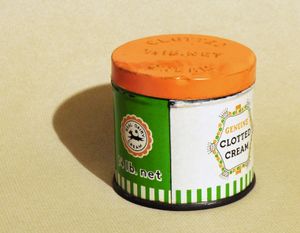  1970년대에 데번에서 클로티드 크림을 우편으로 보낼 때 사용된 통