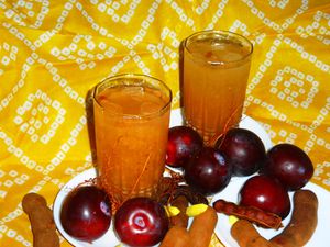 타마린드와 자두 샤르바트