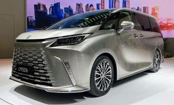 렉서스 LM 500h (2023년)