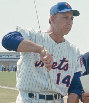 1970년 스프링 트레이닝 중 메츠와 함께 있는 호지스