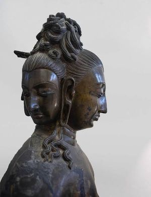 미르푸르 카스의 브라흐마, 세부 묘사