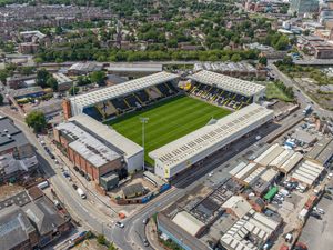 1990년대 재개발 이후의 메도우 레인