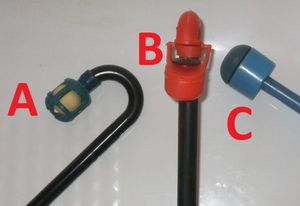 구형 스노클에 장착된 차단 밸브