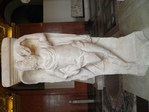 루브르 박물관의 가니메데 기둥