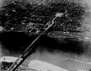 1941년 다리의 항공 사진