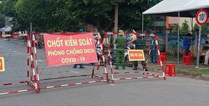 2021년 호치민시 유행 기간 중의 도로 봉쇄