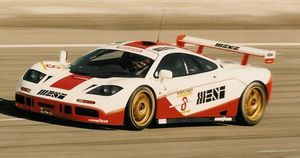 1995 BPR 글로벌 GT 시리즈 시즌에 출전한 맥라렌 F1 GTR