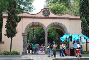 Jardín del Centenario의 아치