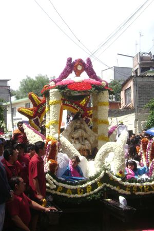자비의 주님 행렬