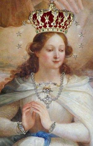 1905년 1월 25일 교황 비오 10세의 칙령에 따라 교황의 관을 받은 성모 무염시태의 존경받는 성상. 코스피쿠아, 몰타.