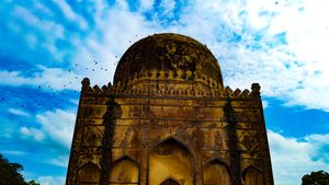 비다르 지역의 바흐마니 무덤