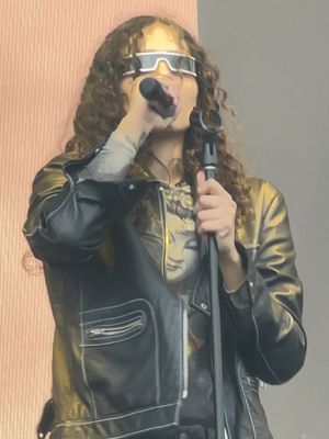 070 셰이크가 2023년 거버너스 볼 뮤직 페스티벌에서 공연하는 모습