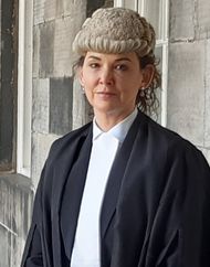 법무 장관, 도로시 베인은 스코틀랜드 의회의 두 번째 국민투표의 적법성에 대한 사건을 2022년 영국 대법원에 제기했다.