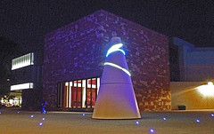 헬렌 마틴 예술 스튜디오 앞에 있는 코안