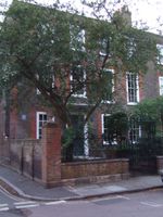 15 몽펠리에 로에 거주했던 알프레드 테니슨 경과 피트 타운젠드