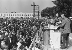 1963년 워싱턴 D.C. 시민권 운동 행진에서 공연하는 트리오