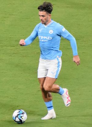 2023년 맨체스터 시티에서 뛰고 있는 그릴리시