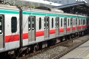 5000계 6도어 차량