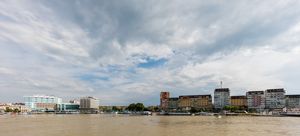 툴체아 항구 (2016)