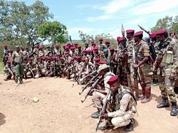 애국자 연합의 일원인 3R 반군