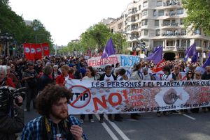 2015년 4월 18일, 스페인 바르셀로나에서 열린 "Stop TTIP" 시위