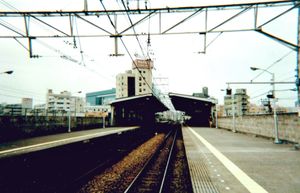 2000년 개량 전 역 승강장