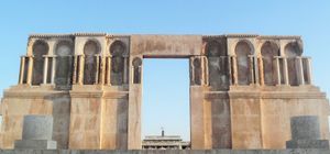 암만 성채의 정문.