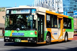 초기 논스텝 버스(닛산 디젤・UA)