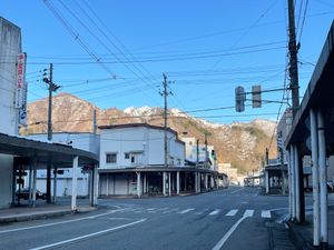 동쪽 출구 앞 거리