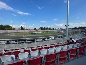 시립 경기장은 TZ 오스트로비아 오스트루프 비엘코폴스키 스피드웨이 팀의 홈구장이다.