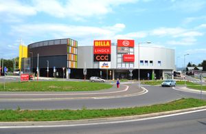 반스카비스트리차 터미널 쇼핑 센터 버스 터미널