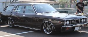 닛산 세드릭 밴 (애프터마켓 휠 포함) (일본)