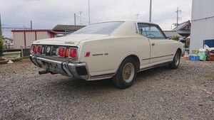 다쓰 닛산 세드릭 2도어 하드탑쿠페 (일본)