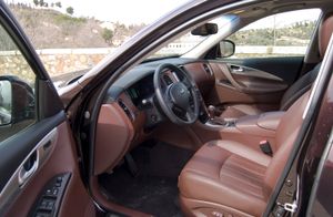 인피니티 EX37 인테리어