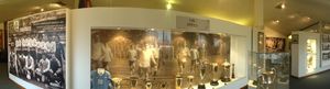 박물관에 전시된 트로피와 기념품