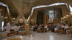 2009년 알제 알제 성심 대성당에서 열린 가톨릭 미사