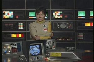 Message From Moonbase Alpha (1999년 9월 13일 첫 방송), 지니아 머튼이 산드라 베네스 역을 맡았다.