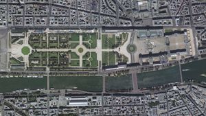 루브르 궁전과 튈르리 정원의 항공 사진