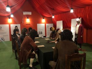 포자레바츠 인근 에스노-파크 툴바에서 조약이 체결된 방식을 보여주는 전시