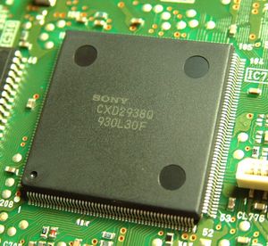 SPU CXD2938Q SCPH-9000에 탑재