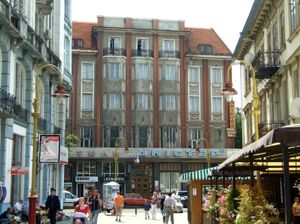 비체 광장에서 바라본 시초비흐 스트릴치우 거리