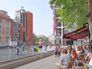 파리 이고르 스트라빈스키 광장의 IRCAM