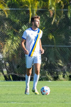 제트 블라쉬카는 24경기에 출전하여 미국령 버진 아일랜드 선수 중 최다 출장 기록을 가지고 있다.